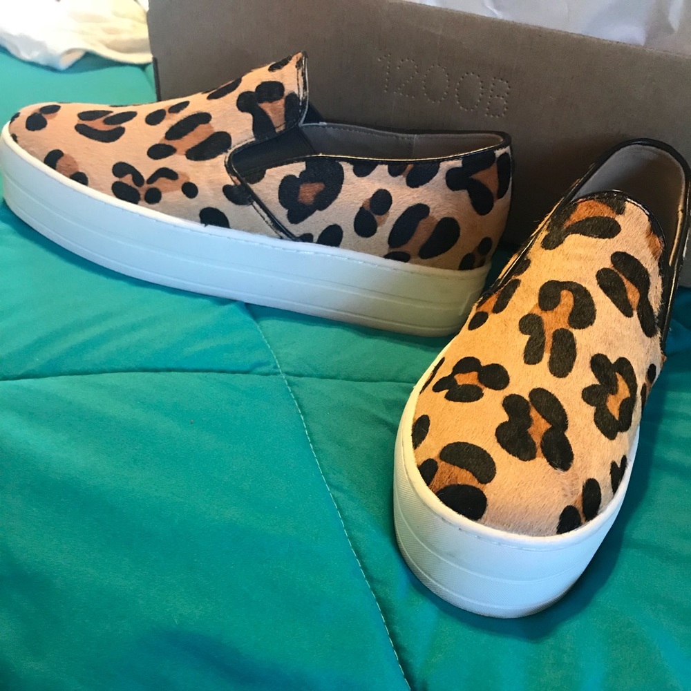 Skechers sneakers